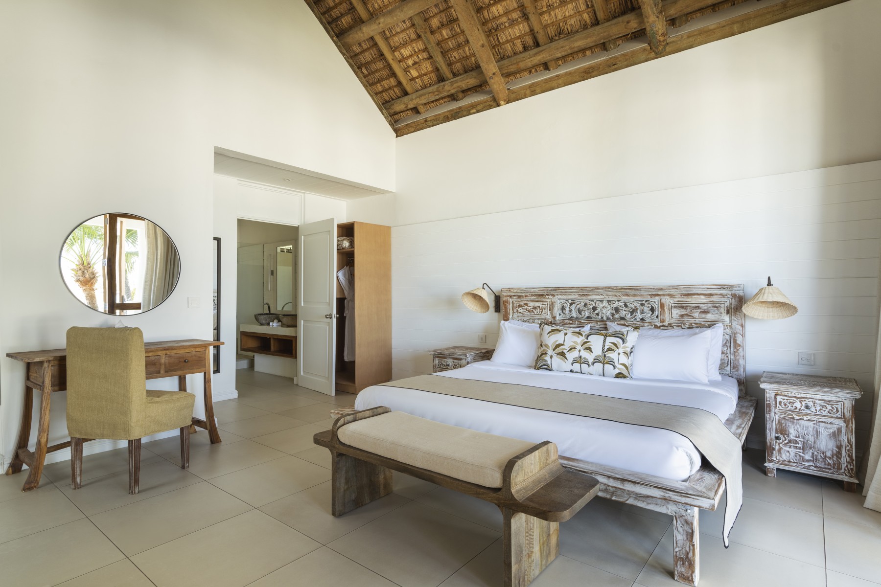 Constance Sakoa Boutik